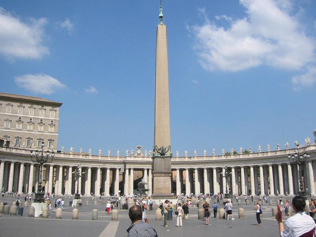 18q_-_vatican_plaza_egyptian_obelisk.jpg